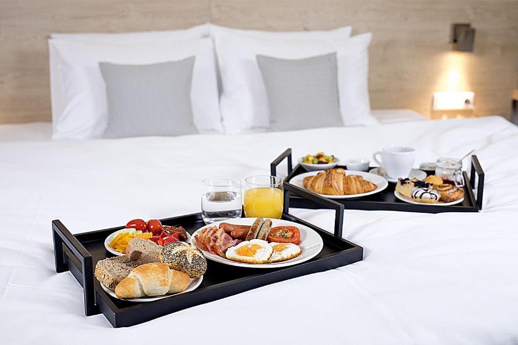 Hotel Restart Superior Jičín エクステリア 写真