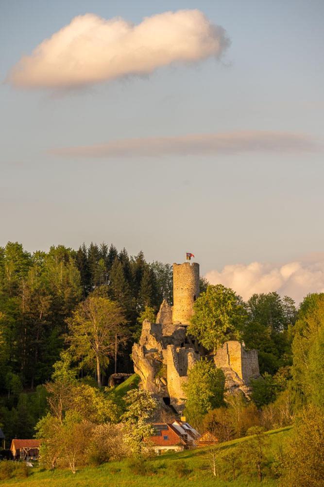 Hotel Restart Superior Jičín エクステリア 写真