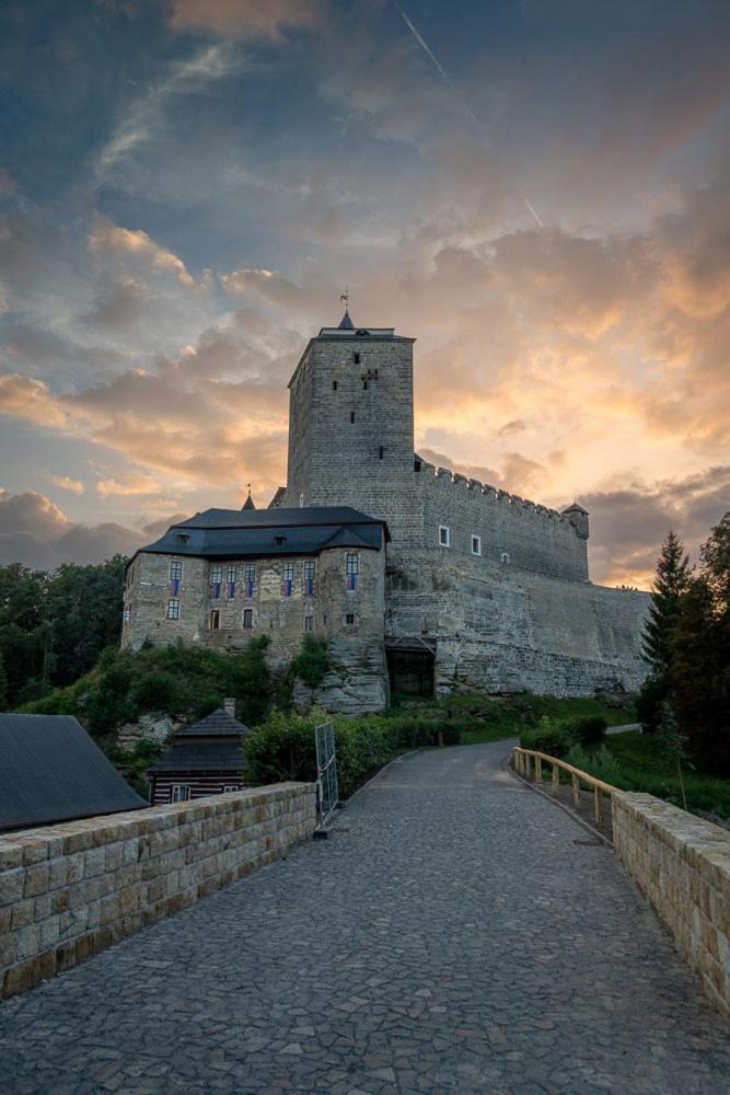 Hotel Restart Superior Jičín エクステリア 写真